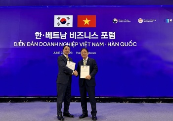 Hợp tác Việt Nam – Hàn Quốc phát triển tổ hợp cho các dự án sản xuất microchip