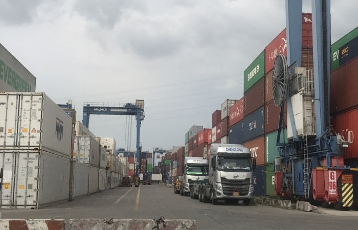 Phát triển cảng biển TPHCM - kỳ vọng từ 8 trung tâm logistics