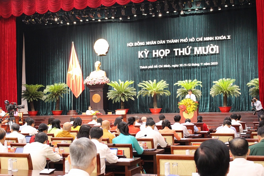 Quang cảnh kỳ họp. 