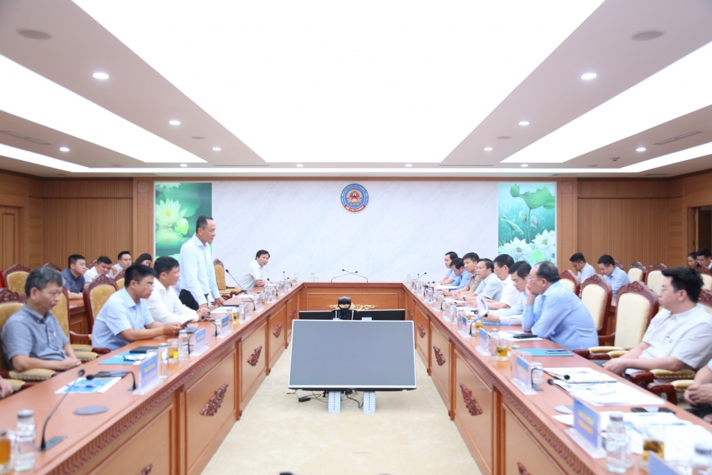 Bộ Tài chính làm việc với Tổng công ty Hàng không Việt Nam