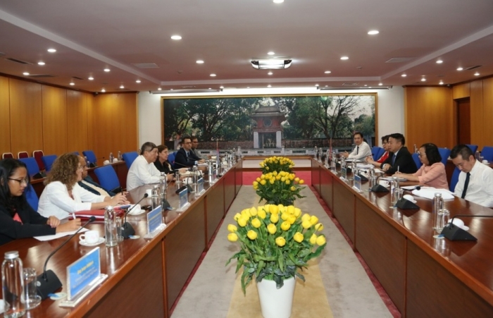 Thúc đẩy quan hệ hợp tác tài chính Việt Nam – Cu ba