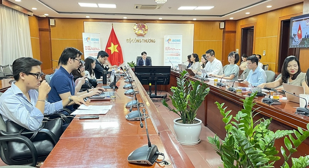 Bộ Công Thương tổ chức tọa đàm hỗ trợ doanh nghiệp xuất khẩu kết nối với Viet Nam International Sourcing 2023.