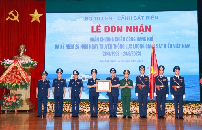 Cảnh sát biển kỷ niệm 25 năm thành lập và đón nhận Huân chương Chiến công hạng Nhì