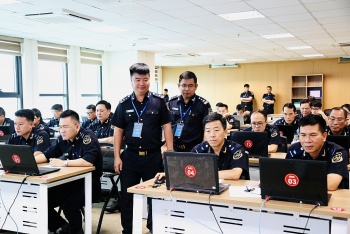219 công chức Hải quan Quảng Ninh tham gia đánh giá năng lực