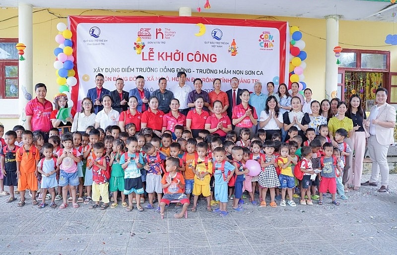 Generali Việt Nam mang “Bếp ấm cho em” đến với trẻ em Điện Biên và  hành trình sát cánh cùng trẻ em