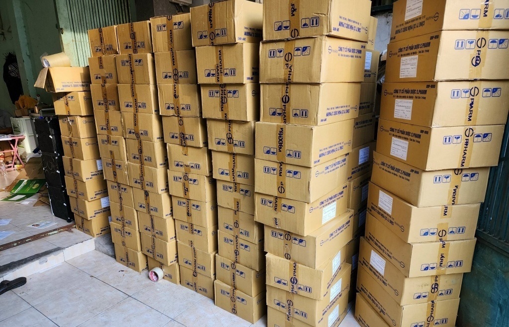 Nhiều khó khăn trong việc ngăn chặn, xử lý tân dược, thực phẩm chức năng giả, nhập lậu