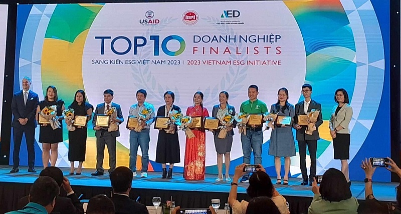 Công bố top 10 sáng kiến ESG Việt Nam 2023.