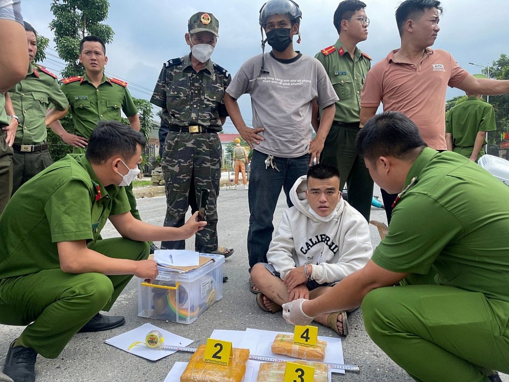 Hải quan Quảng Trị phối hợp phá chuyên án gần 30.000 viên ma túy