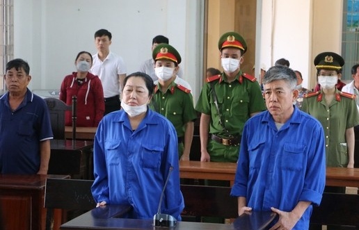Bảo kê buôn lậu 80 tấn đường, cựu Trưởng trạm Cảnh sát đường thủy Tân Châu lĩnh án 8 năm tù