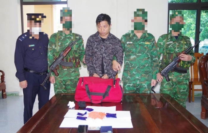Hải quan Hà Tĩnh phối hợp bắt đối tượng vận chuyển ma túy từ Lào về Việt Nam