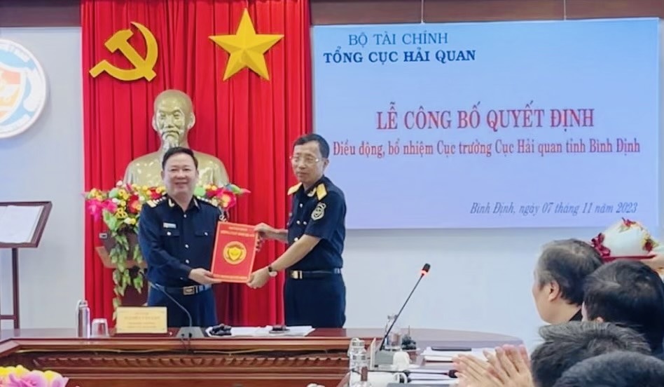 Điều động, bổ nhiệm ông Lê Văn Nhuận giữ chức vụ Cục trưởng Cục Hải quan Bình Định