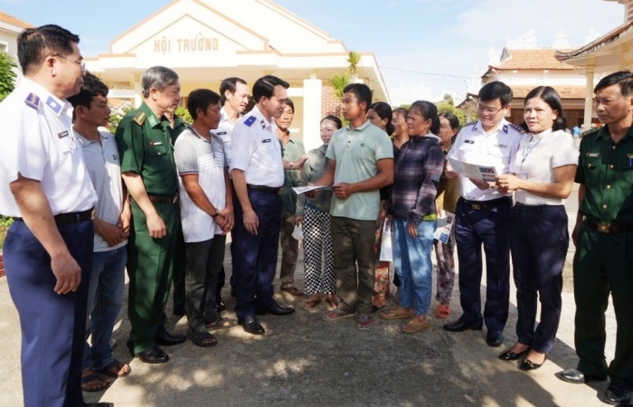 Kiểm tra thực hiện Đề án Tuyên truyền, phổ biến Luật Cảnh sát biển Việt Nam tại Khánh Hòa