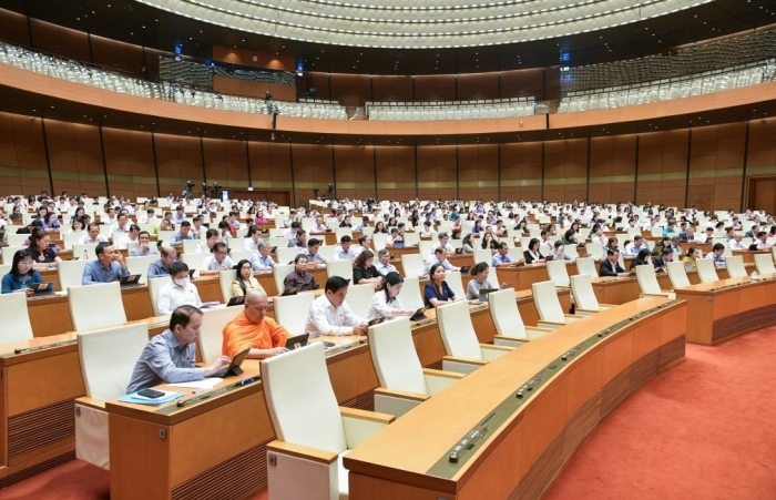 Quốc hội thông qua Nghị quyết về Kế hoạch phát triển KT-XH năm 2024, GDP tăng từ 6,0 - 6,5%