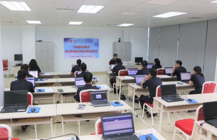 94 công chức Hải quan Quảng Trị tham gia đánh giá năng lực