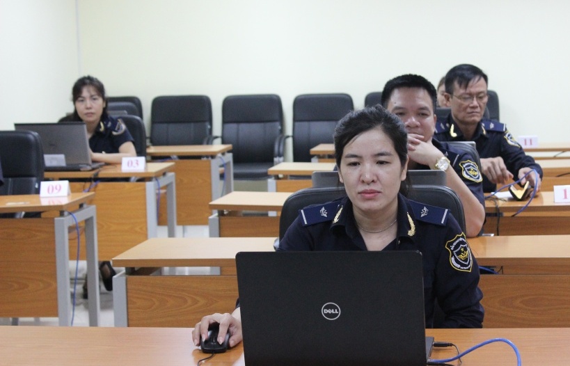 83 công chức Cục Hải quan Lào Cai tham gia đánh giá năng lực