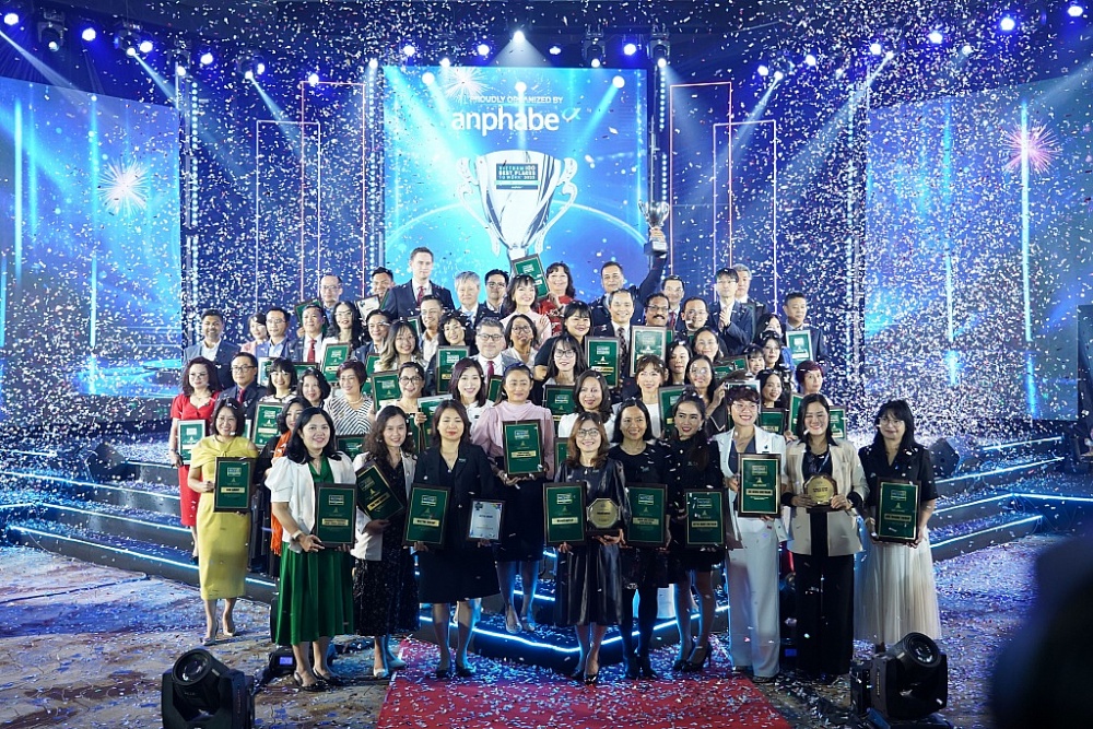 HDBank được vinh danh Top 4 nơi làm việc tốt nhất Việt Nam