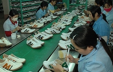 Xuất khẩu giày dép tăng ở Trung Quốc, giảm mạnh ở Hoa Kỳ