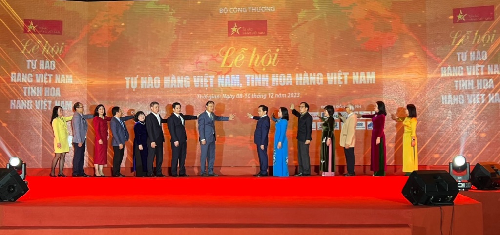 Khai mạc chương trình “Tự hào hàng Việt Nam”, “Tinh hoa hàng Việt Nam” năm 2023