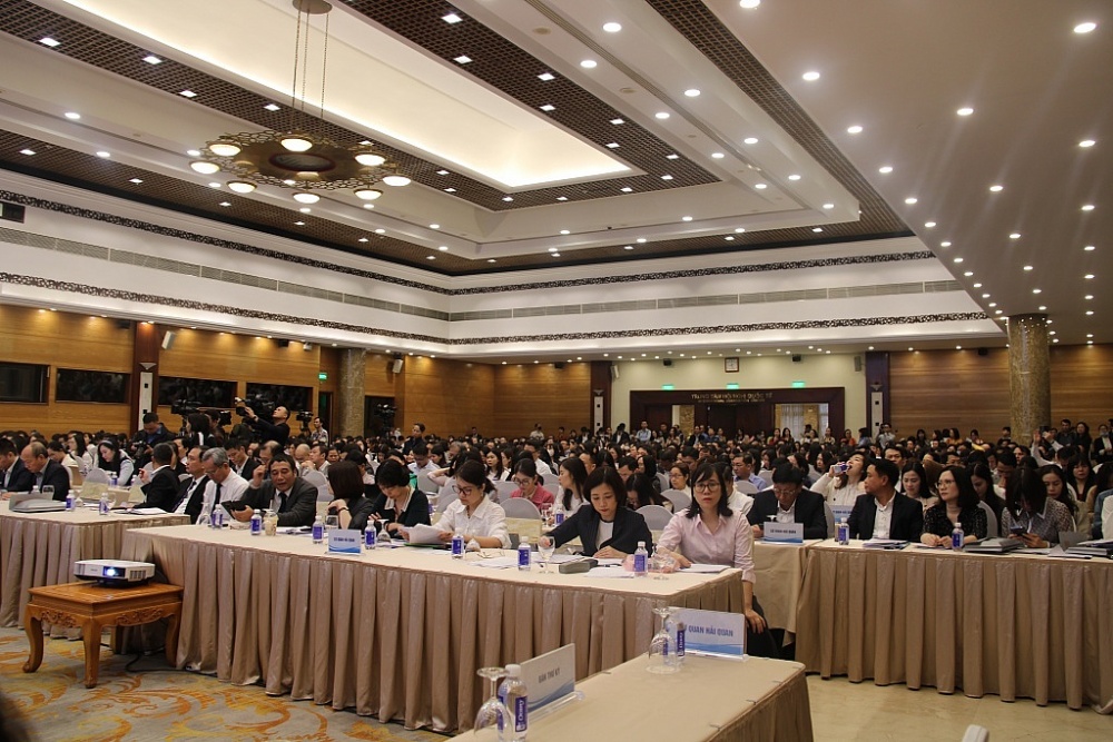 Hơn 600 doanh nghiệp tham gia Hội nghị. 	Ảnh: Hồng Nụ