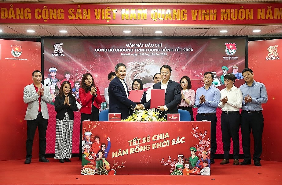 Trung ương Đoàn TNCS Hồ Chí Minh và Tổng công ty CP Bia - Rượu - Nước giải khát Sài Gòn (SABECO) ký kết hợp tác.