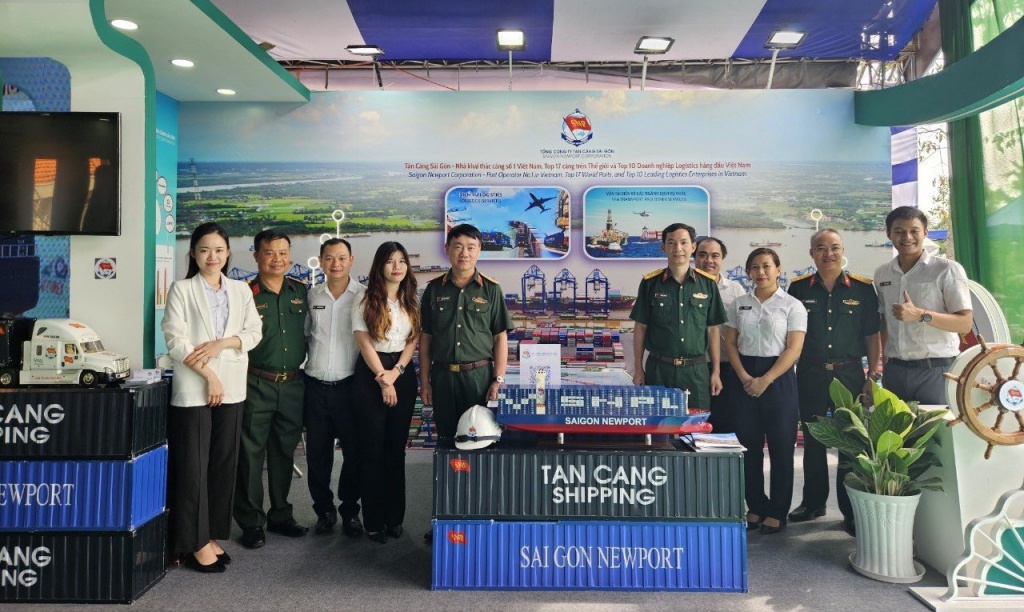 Cung cấp chuỗi dịch vụ logistics, Tân cảng Sài Gòn hỗ trợ xuất khẩu gạo vùng ĐBSCL