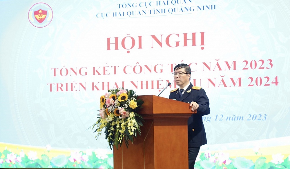 Phó Tổng cục trưởng Tổng cục Hải quan Lưu Mạnh Tưởng phát biểu chỉ đạo hội nghị.