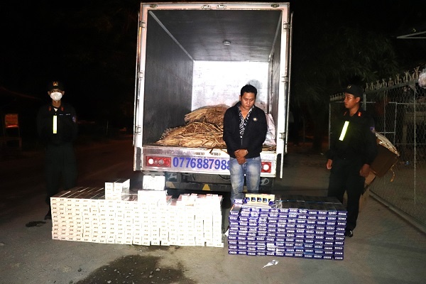 Hơn 5.500 bao thuốc lá lậu do Công an Sóc Trăng phát hiện, bắt giữ