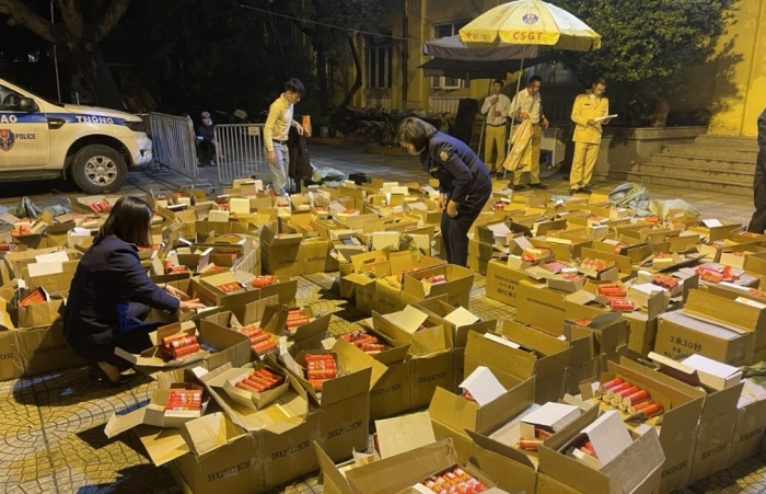Hà Nội: Tạm giữ hơn 18.000 sản phẩm nghi là pháo nổ