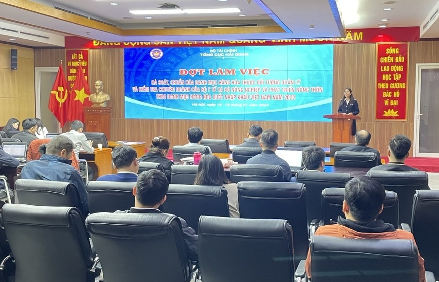 Rà soát, chuẩn hóa Danh mục chuyên ngành của Bộ Y tế và Bộ Nông nghiệp và Phát triển nông thôn cho phù hợp với Danh mục hàng hóa xuất nhập khẩu Việt Nam 2022. Ảnh: N.Linh