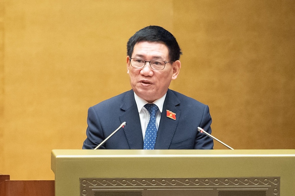 Bộ trưởng Bộ Tài chính Hồ Đức Phớc, thừa ủy quyền của Thủ tướng Chính phủ trình bày Tờ trình về việc bổ sung Kế hoạch đầu tư công trung hạn vốn ngân sách trung ương giai đoạn 2021-2025.