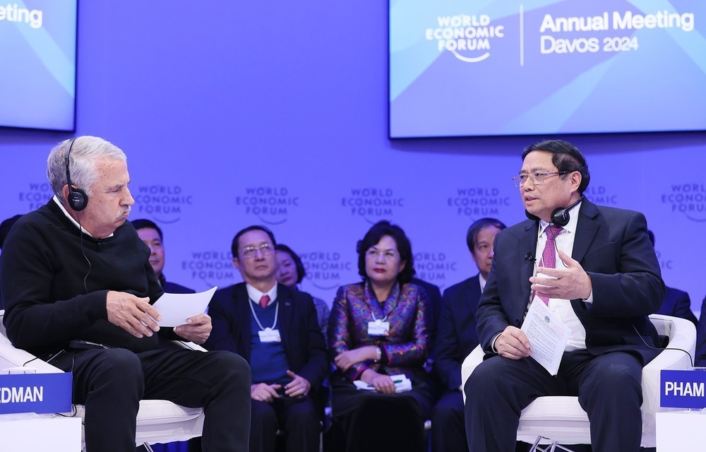 Thủ tướng Phạm Minh Chính tham gia đối thoại chính sách &amp;quot;Việt Nam: Định hướng tầm nhìn toàn cầu.&amp;quot; (Ảnh: Dương Giang/TTXVN)