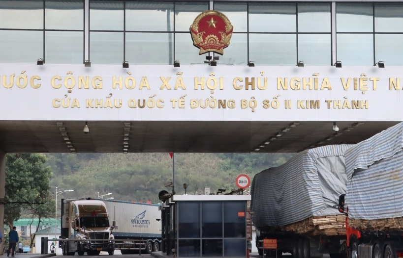 Hải quan cửa khẩu Lào Cai tạo thuận lợi cho xuất khẩu nông sản