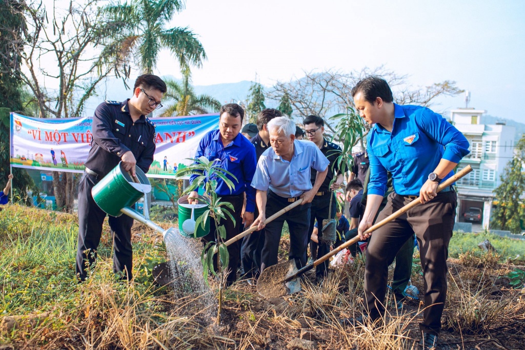 Đoàn Thanh niên Hải quan Khánh Hòa: Nhiều hoạt động ý nghĩa trong tháng Thanh niên