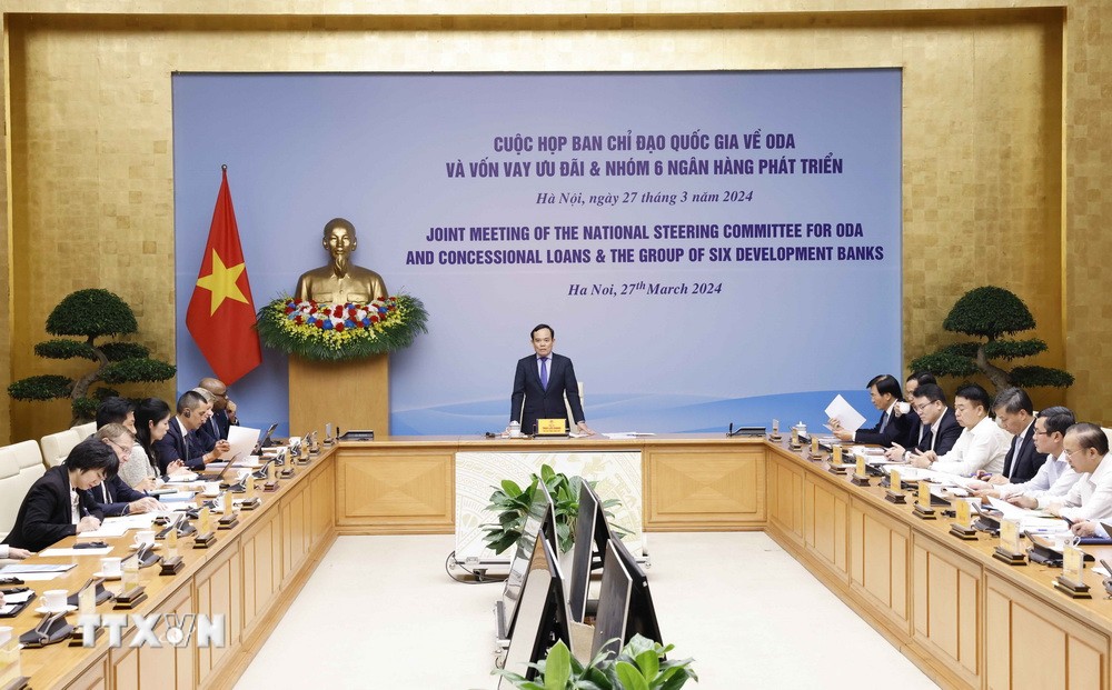 Phó Thủ tướng Trần Lưu Quang phát biểu. (Ảnh: Doãn Tấn/TTXVN)