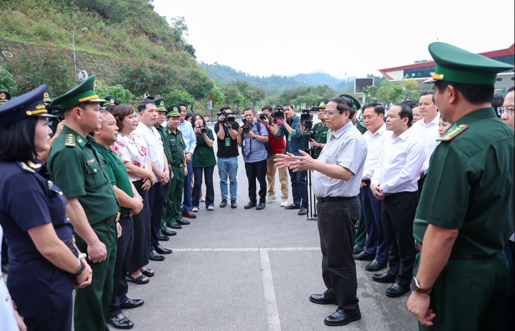 Thủ tướng Phạm Minh Chính: Xây dựng Cửa khẩu thông minh, tạo thuận lợi cho doanh nghiệp