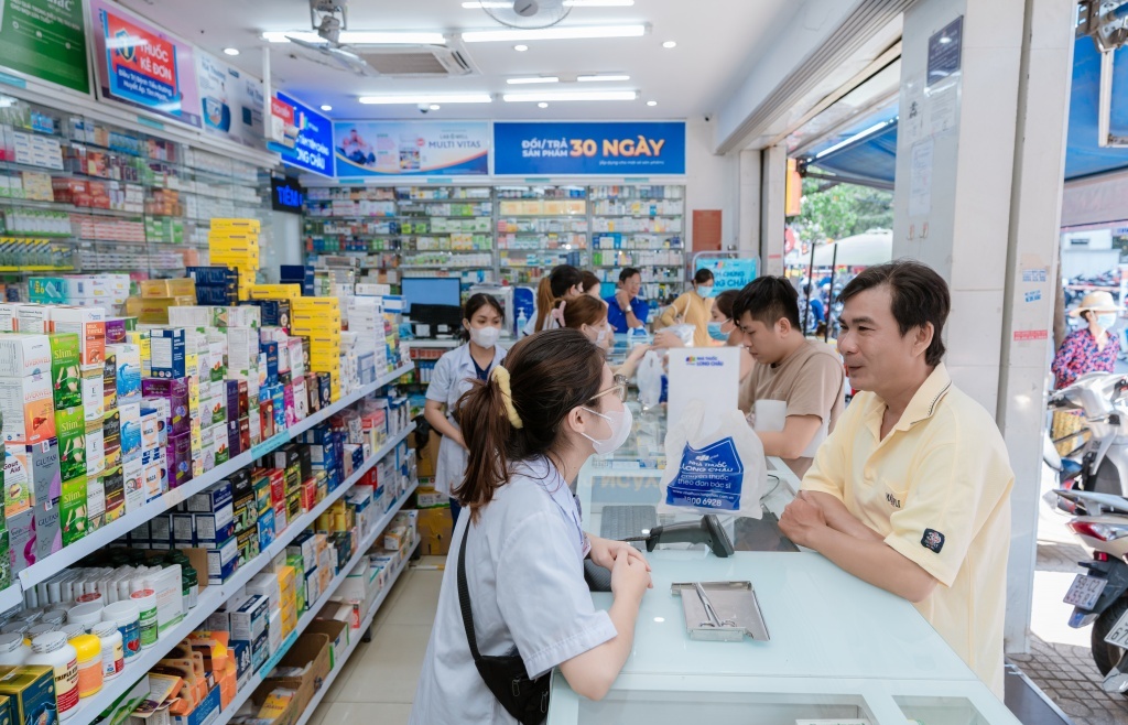  Doanh thu chuỗi nhà thuốc Long Châu tăng ấn tượng 68 