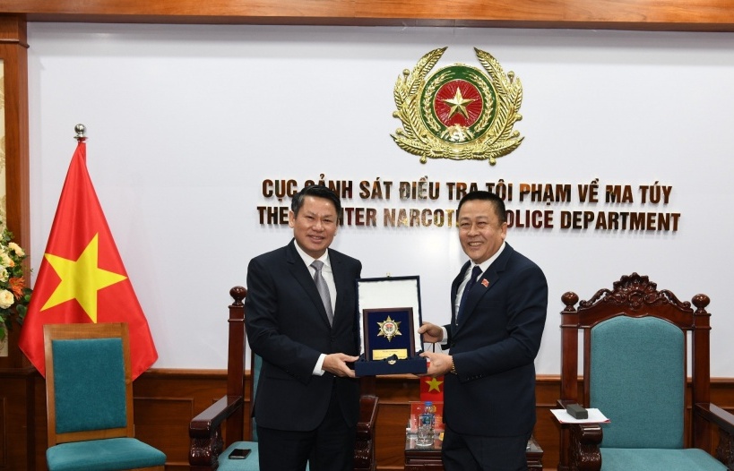 Công an Việt Nam – Lào tăng cường phối hợp phòng chống tội phạm ma túy