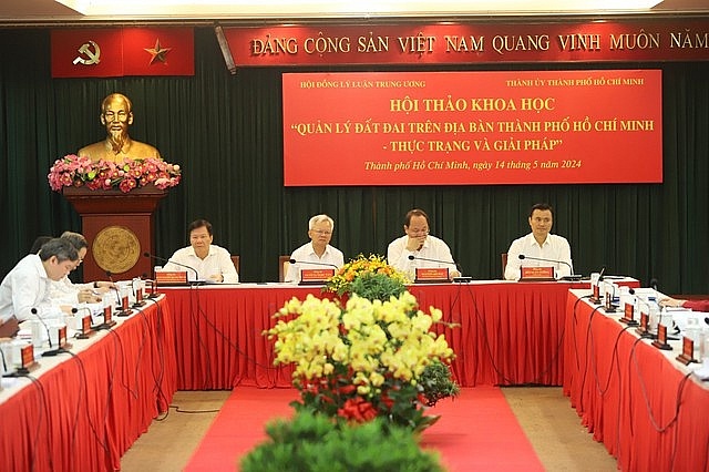 Toàn cảnh hội thảo. 