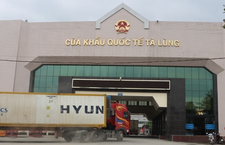 Quy hoạch tổng thể khu vực cửa khẩu cần gắn liền với chuyển đổi số hải quan