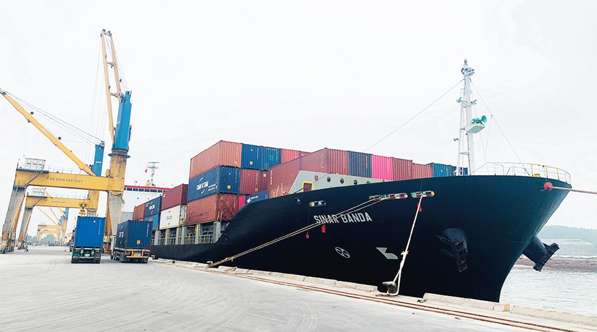 Thanh Hóa: Đưa cảng biển làm đòn bẩy triển kinh tế-xã hội