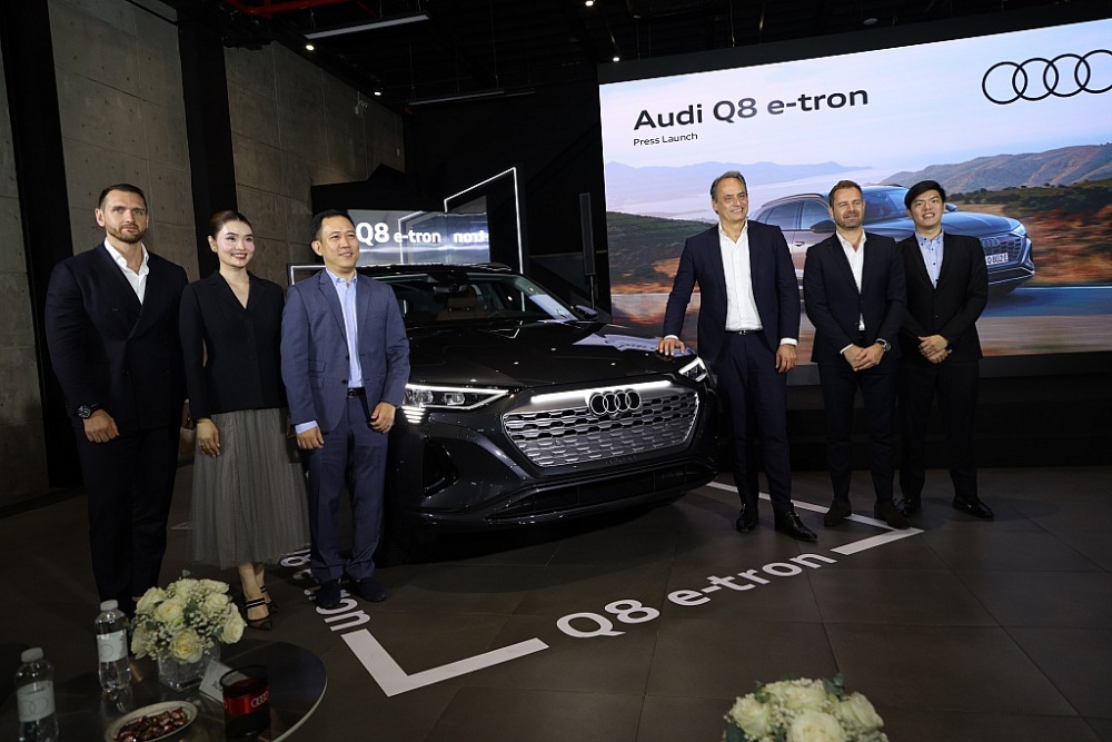 Q8 e-tron, mẫu xe thuần điện của Audi gây bất ngờ về giá