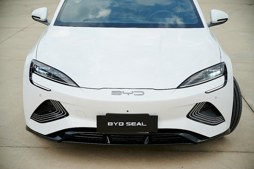 Trải nghiệm Seal, mẫu xe điện cao cấp nhất của BYD tại Việt Nam