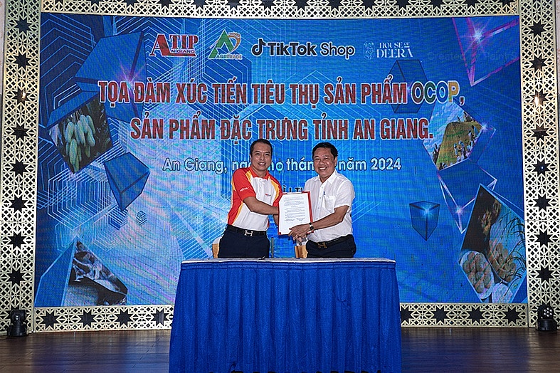 HDBank hợp tác với Trung tâm XTTM và Đầu tư tỉnh An Giang tăng sức bật cho doanh nghiệp