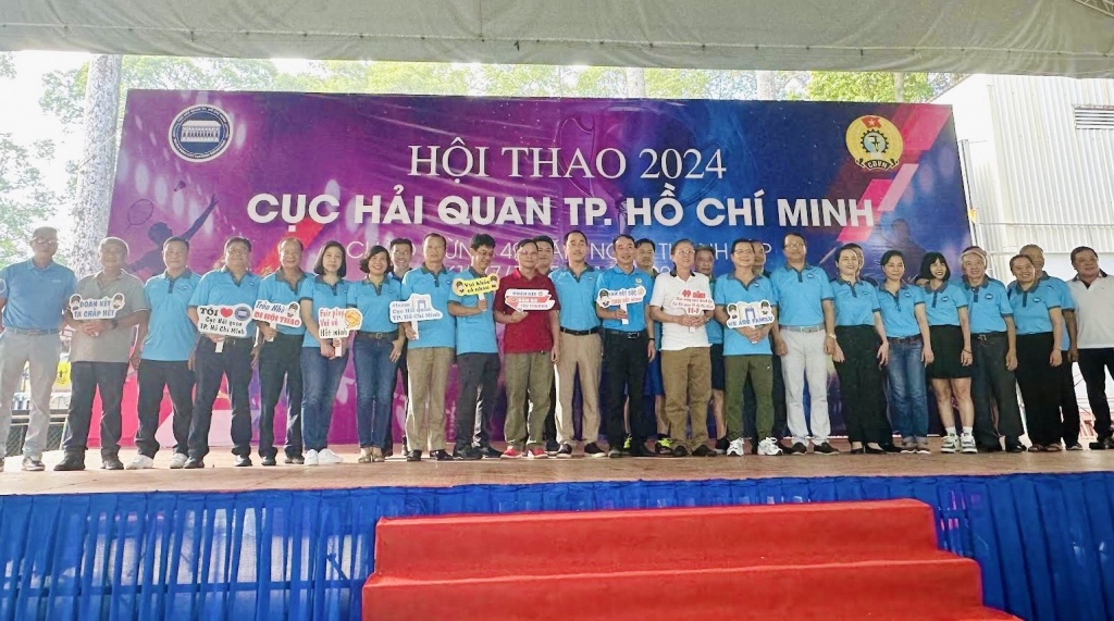 Sôi nổi Hội thao kỷ niệm 49 năm thành lập Cục Hải quan TP Hồ Chí Minh Sôi nổi Hội thao kỷ niệm 49 năm thành lập Cục Hải quan TP Hồ Chí Minh