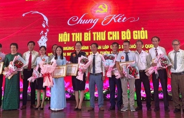 Công chức Hải quan Thừa Thiên Huế đạt giải Hội thi Bí thư Chi bộ giỏi
