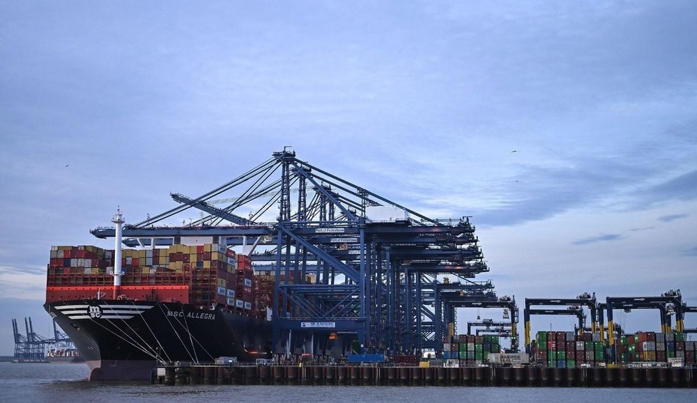 Quang cảnh cảng container ở thị trấn Felixstowe, Suffolk (Anh). (Ảnh: Getty Images/TTXVN)