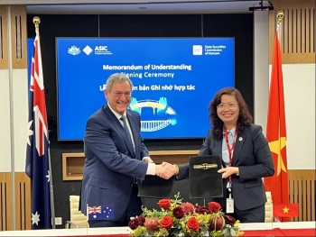 Việt Nam – Australia ký Biên bản ghi nhớ hợp tác phát triển thị trường vốn