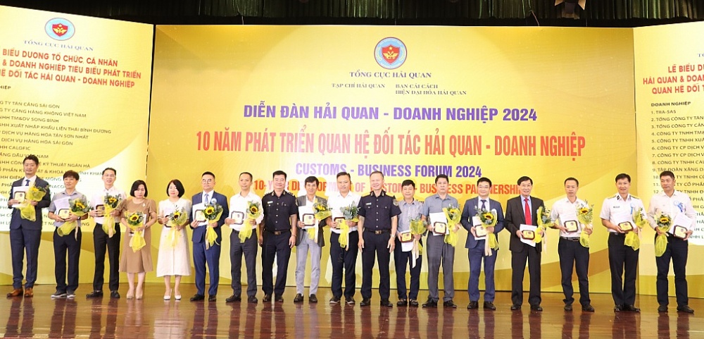 Hải quan TP Hồ Chí Minh mong doanh nghiệp đồng hành thực hiện phương châm “5 cùng”