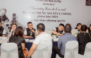 Mô hình nhượng quyền mới, Trung Nguyên E-Coffee ký kết hàng trăm hợp đồng