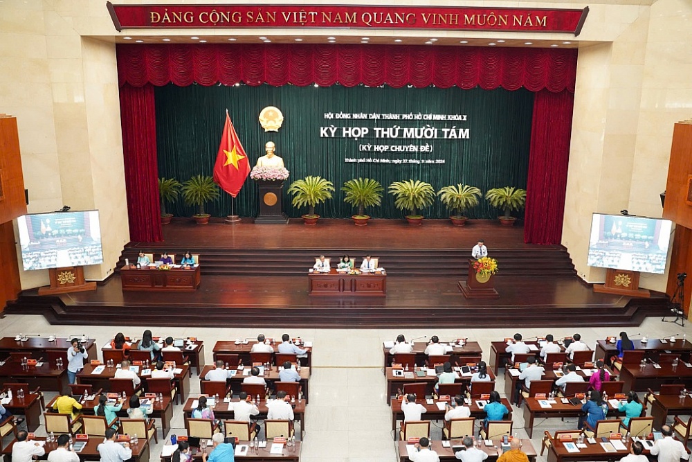 Toàn cảnh kỳ họp. 